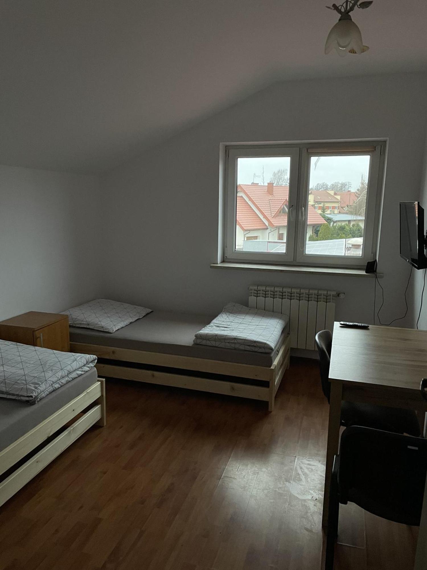 Noclegi Pracownicze Lazur Цеханув Экстерьер фото