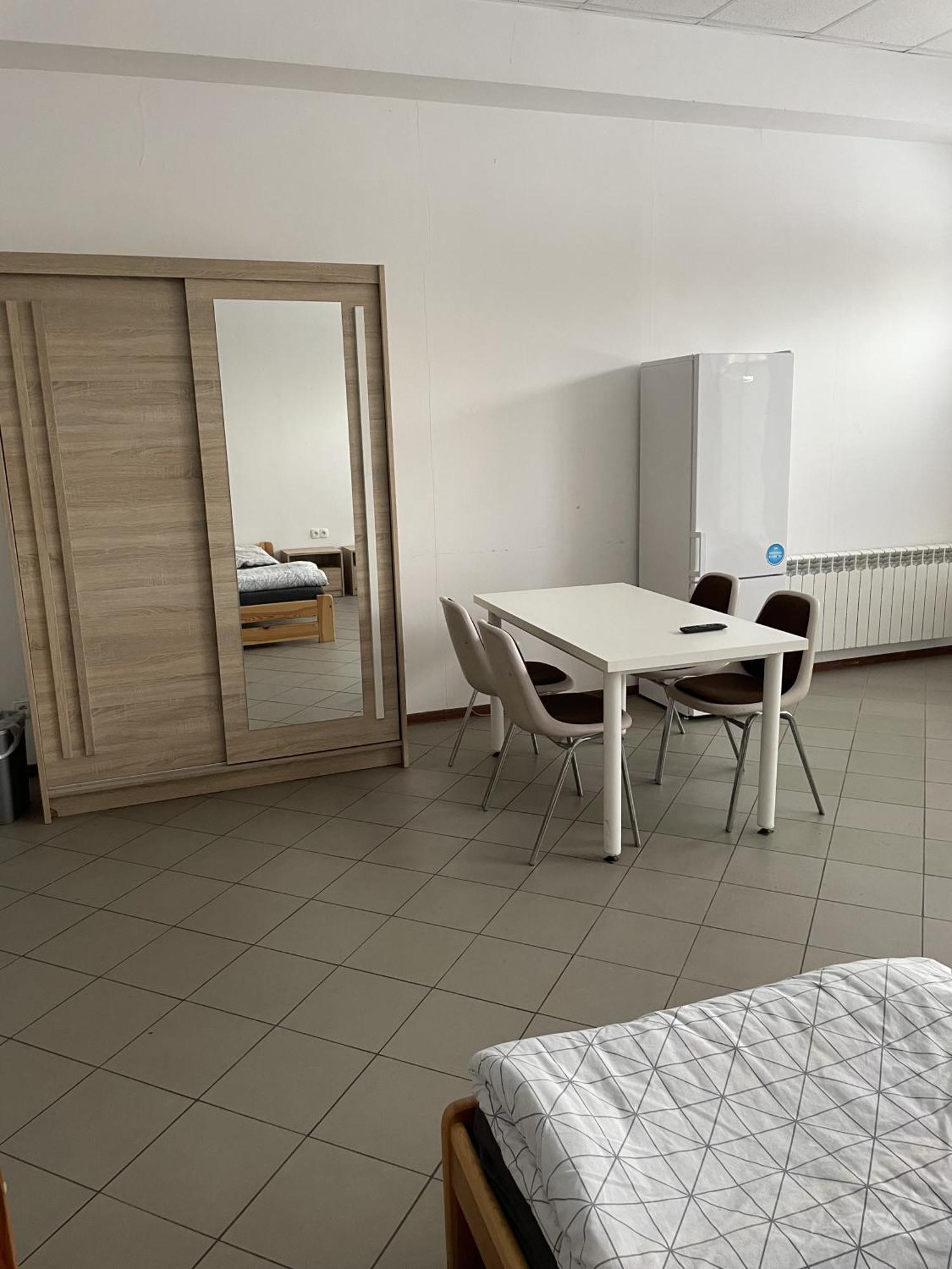 Noclegi Pracownicze Lazur Цеханув Экстерьер фото