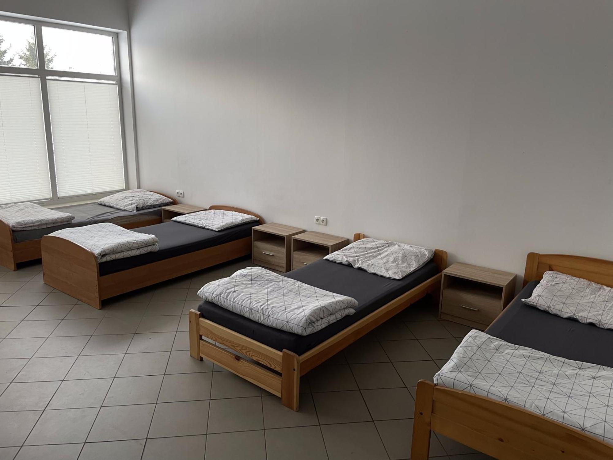 Noclegi Pracownicze Lazur Цеханув Экстерьер фото