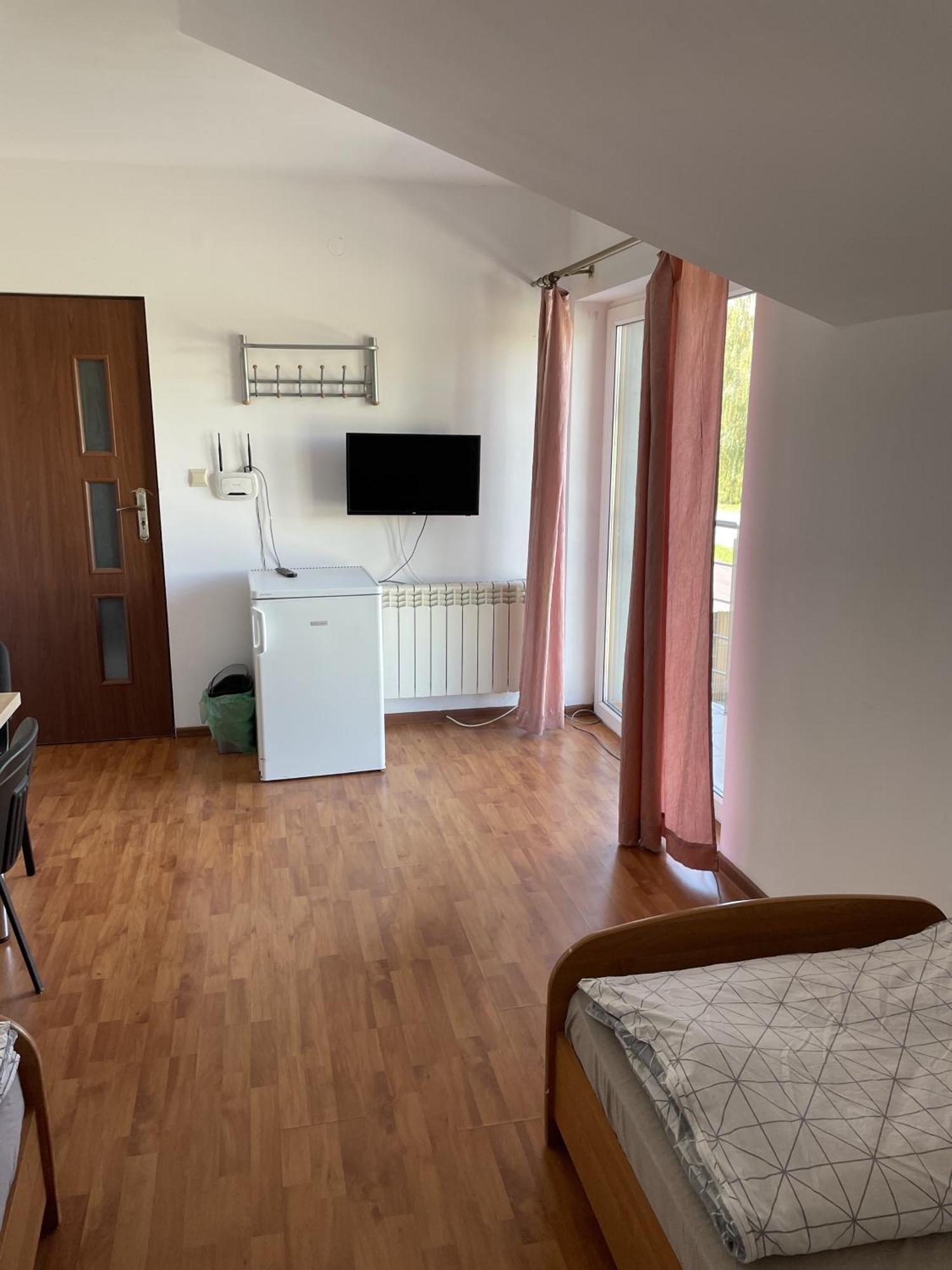 Noclegi Pracownicze Lazur Цеханув Экстерьер фото